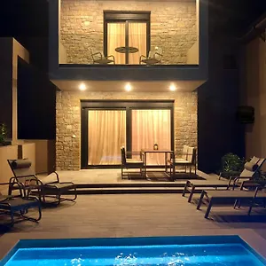 Epos & Luxury Ferienhaus Paliouri